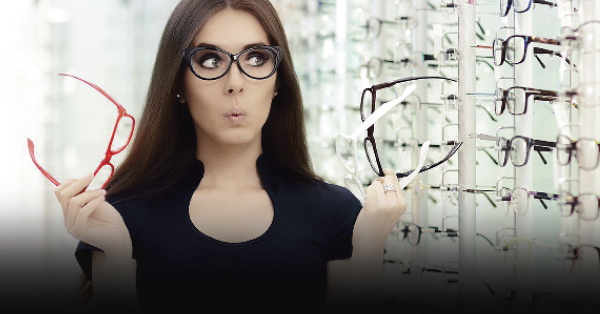 PASARELA TIPS PARA ELEGIR LA MONTURA  Y ESTAR A LA MODA