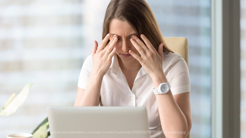 ¿VES BIEN PERO TE CANSAS FRENTE A LAS PANTALLAS?